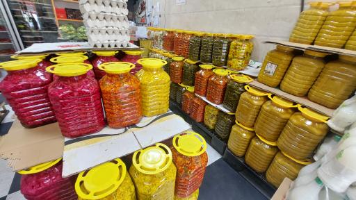 عکس دکتر مزه کرج