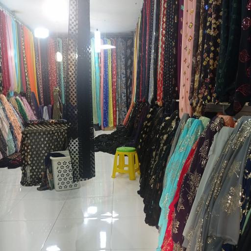 عکس پارچه سرای هوشنگی