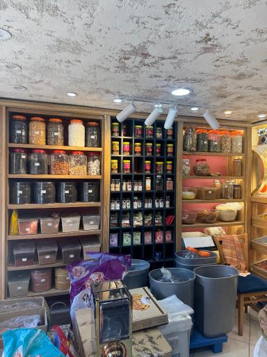 عکس زعفران و خشکبار سیدصبور