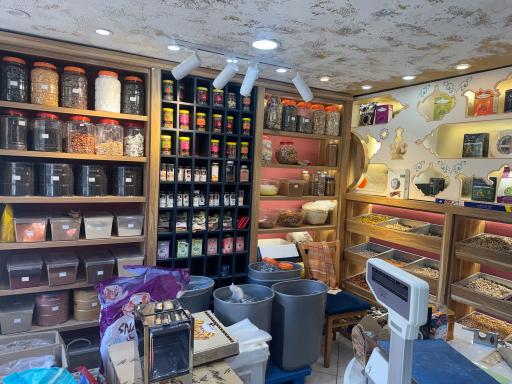 عکس زعفران و خشکبار سیدصبور