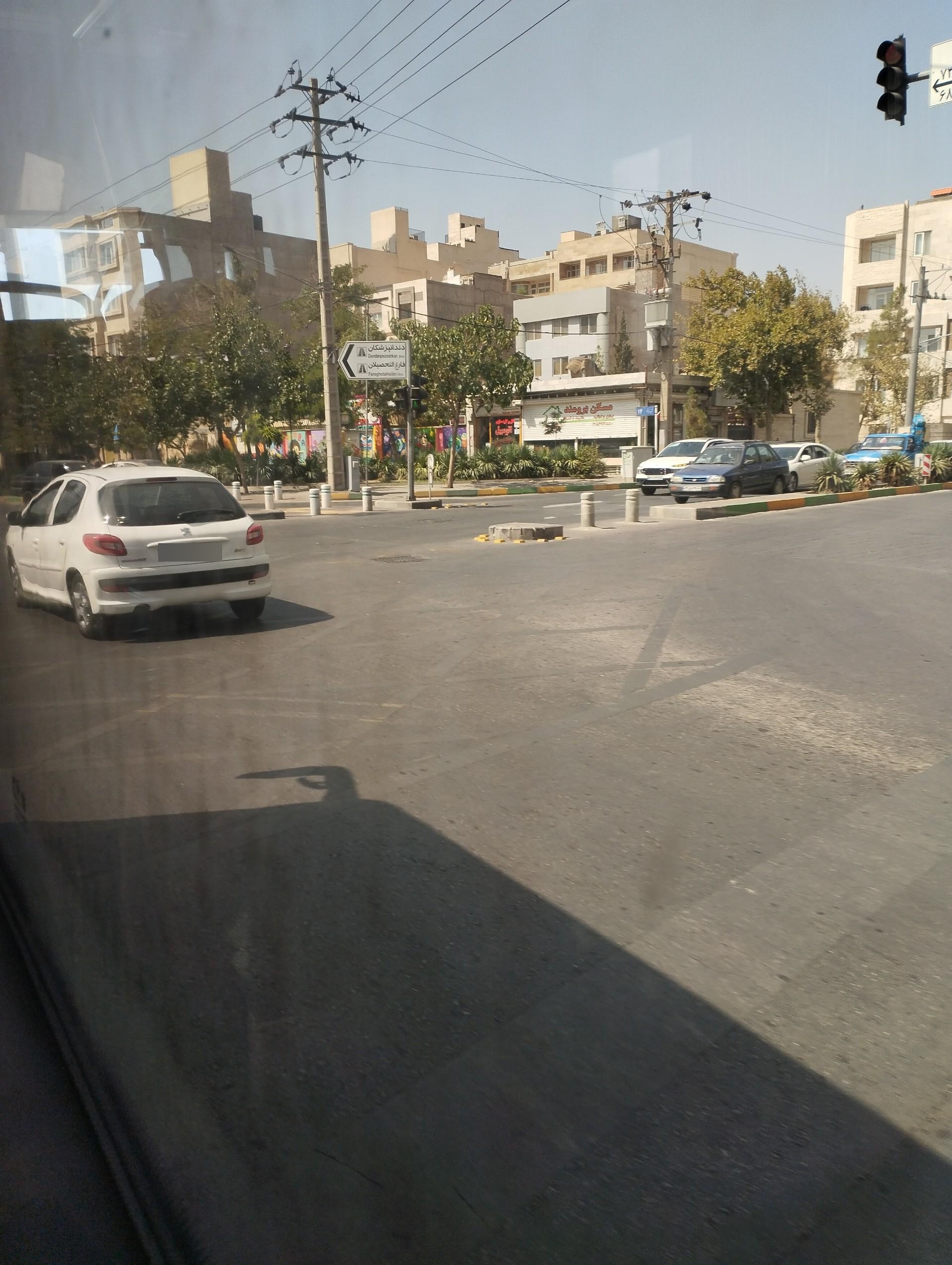 عکس تقاطع معلم و ستاری
