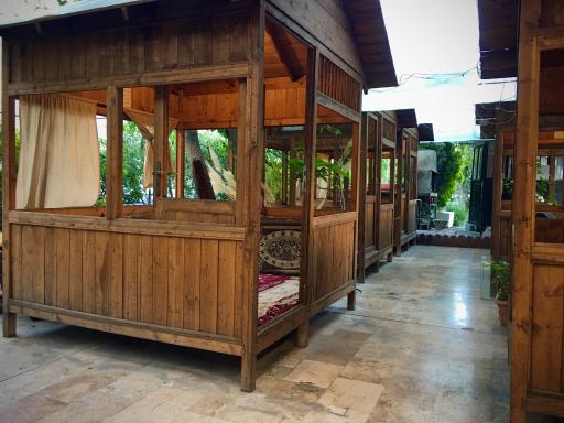 عکس رستوران خلوت دل