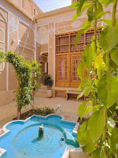 عکس هتل سنتی کتروا