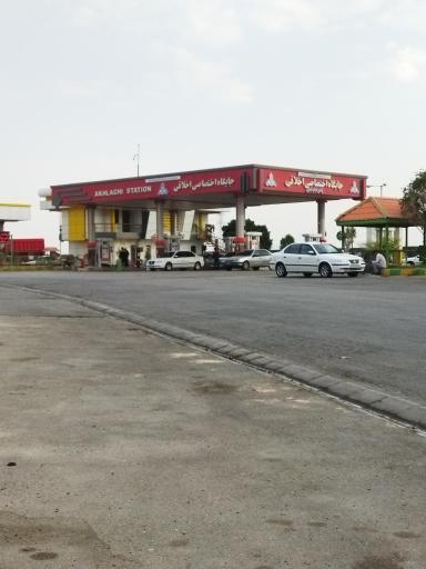 عکس پمپ بنزین اخلاقی بندر امام حسن