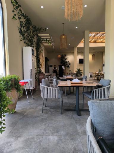 عکس کافه رستوران ریوار