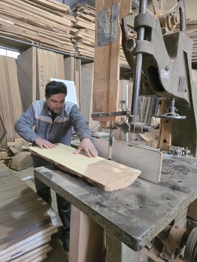 عکس خدمات برش ام دی اف و پی وی سی