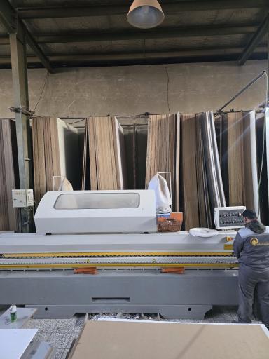 عکس خدمات برش ام دی اف و پی وی سی