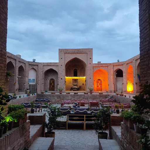 عکس کافه رستوران و اقامتگاه سنتی