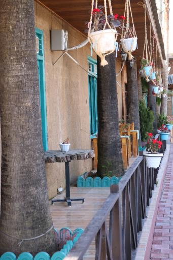 عکس کافه رستوران خورشید سرخ