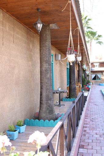 عکس کافه رستوران خورشید سرخ