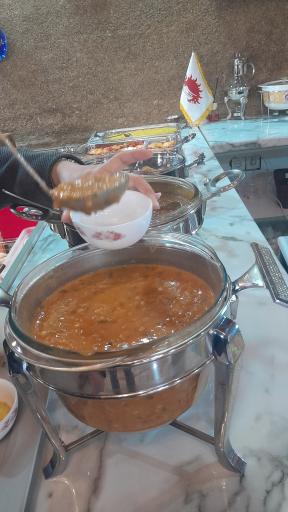 عکس کافه رستوران خورشید سرخ