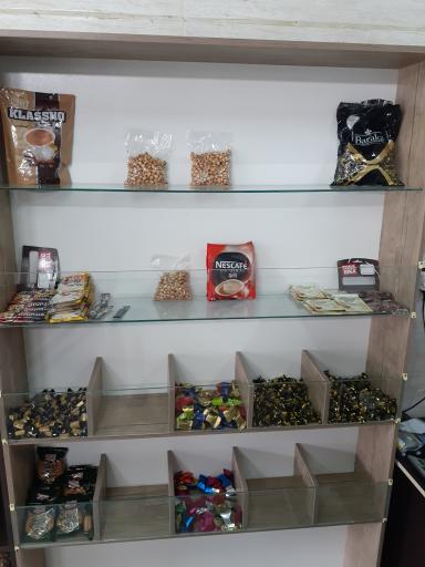 خشکبار زرین