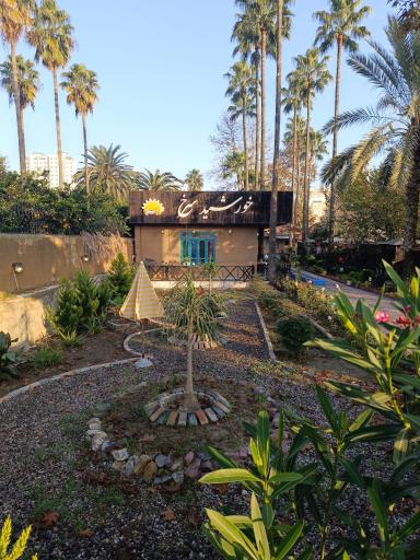 عکس کافه رستوران خورشید سرخ