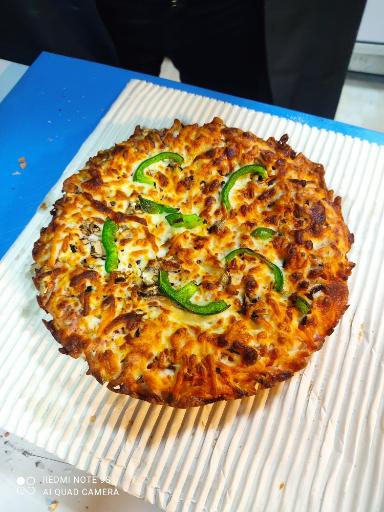 عکس پیتزا فانوس