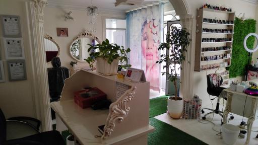 عکس آموزشگاه و سالن زیبایی فنی حرفه ای ویداناز