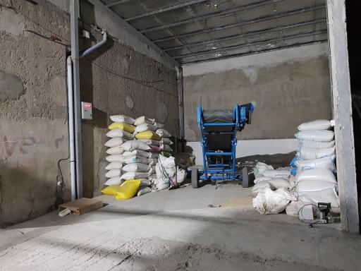 عکس علوفه فروشی ایلیا