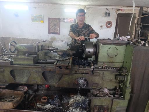 عکس کارگاه تراشکاری حسینی 