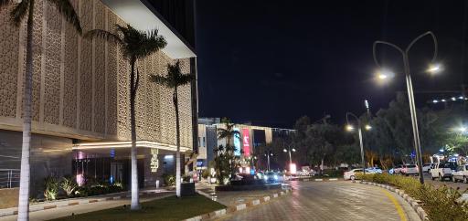 عکس میکا مال