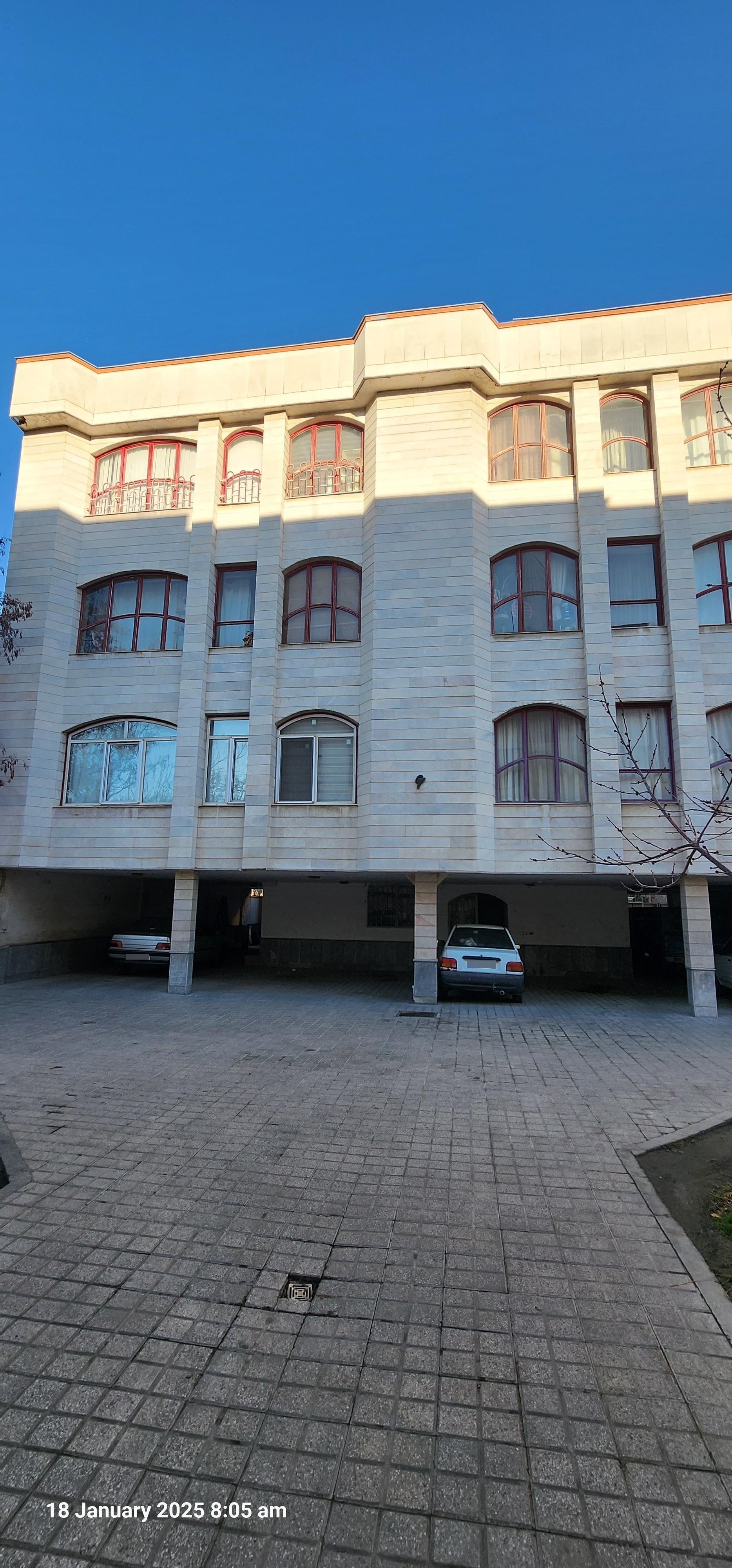 عکس مجتمع مسکونی سپید ۶