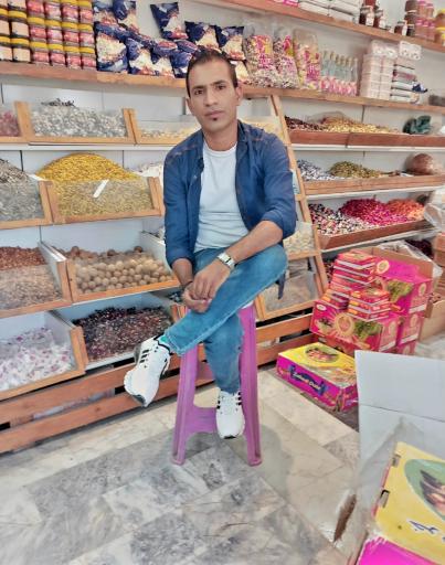 عکس خرما‌ فروشی ایران نخل