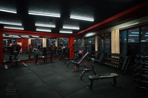 عکس باشگاه بدنسازی رِدلاین