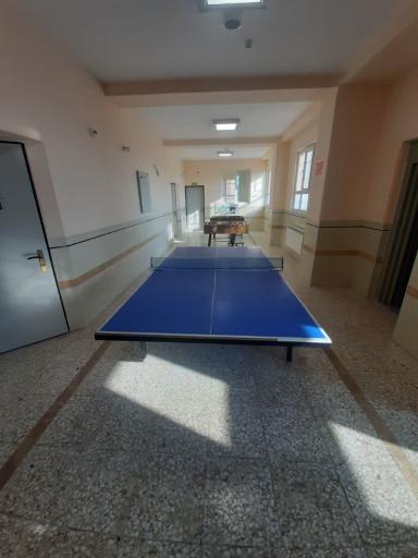 دبیرستان علم و ادب هیات امنایی