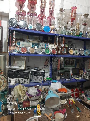 فروشگاه وسایل قدیمی