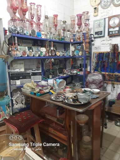 فروشگاه وسایل قدیمی