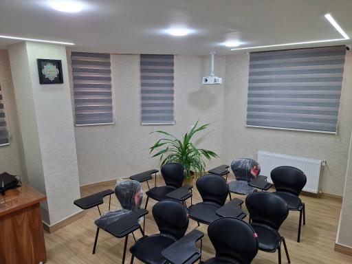 عکس آموزشگاه علمی ویستایار