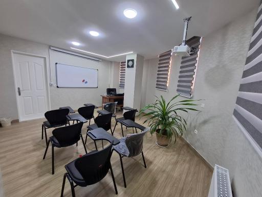 عکس آموزشگاه علمی ویستایار