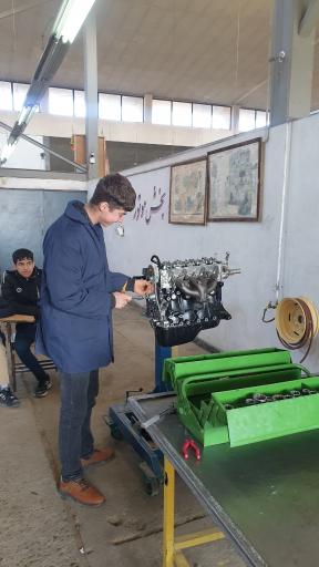 عکس هنرستان شهید رضاشکاری