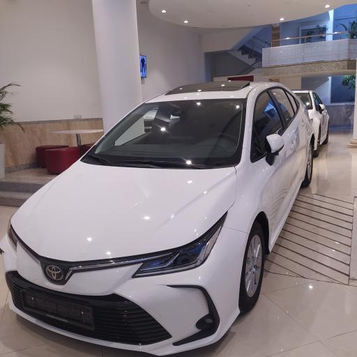 عکس نمایندگی تویوتا صالحی