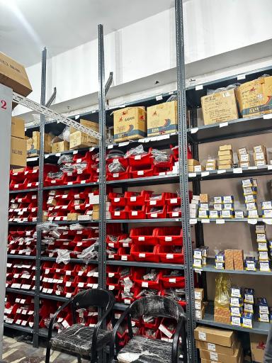 عکس نمایندگی مدیران خودرو کد 399 ساتیا خودرو