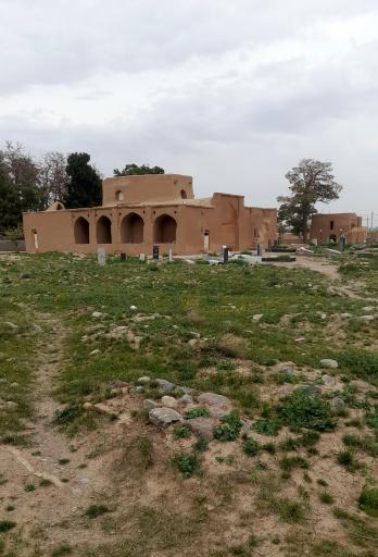 عکس آرامگاه شاهزاده قاسم