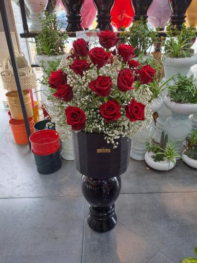 عکس گل فروشی بمب گل