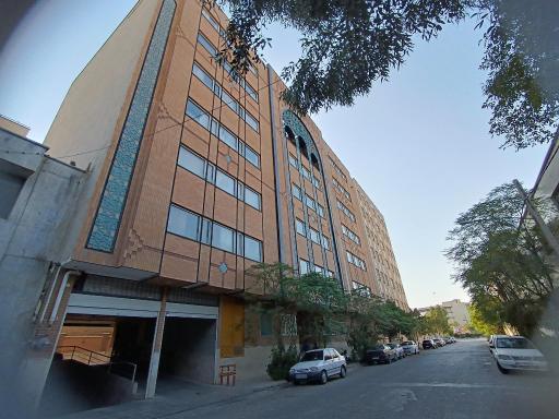 کتابخانه تخصصی زن و خانواده