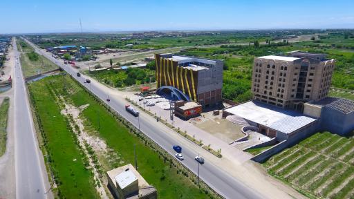 عکس مجتمع تجاری و تفریحی باران‌ مال