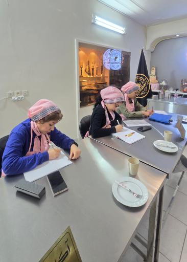 عکس آموزشگاه آشپزی و شیرینی پزی رزماری 