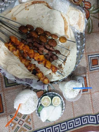 عکس رستوران کبابی و جگرکی برادران قلخانی