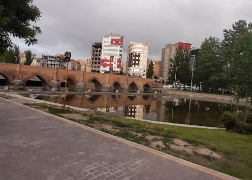 عکس پل هفت چشمه