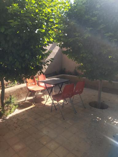 عکس رستوران باغ شمعدونی