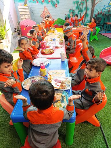عکس کودکستان نیک 