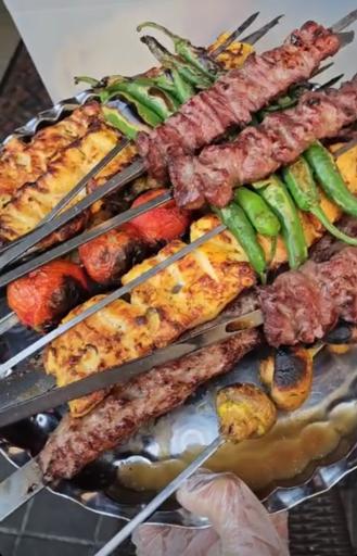 عکس کافه کباب رز سفید