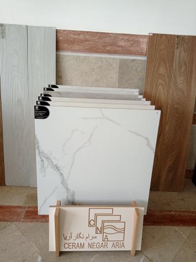 عکس فروشگاه کاشی و سرامیک آریا