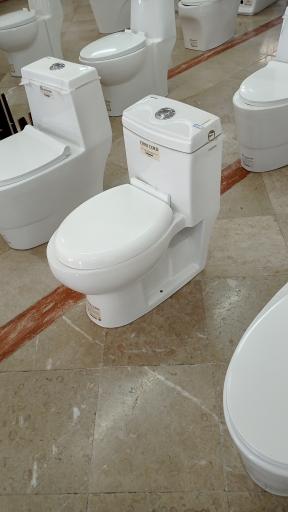 عکس فروشگاه کاشی و سرامیک آریا