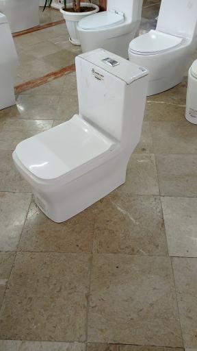 عکس فروشگاه کاشی و سرامیک آریا