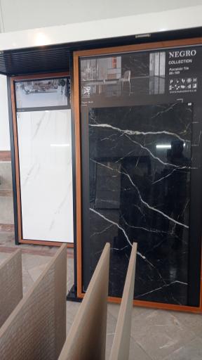 عکس فروشگاه کاشی و سرامیک آریا