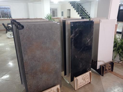 عکس فروشگاه کاشی و سرامیک آریا