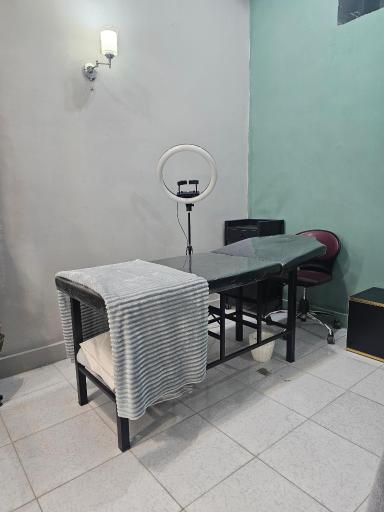 عکس آموزشگاه مراقبت و زیبایی سمانه خلیلی