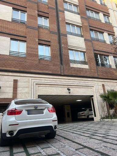 عکس ساختمان هوراد